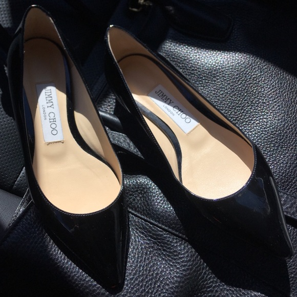 Jimmy Choo Shoes - Jimmy Choo Flats✨